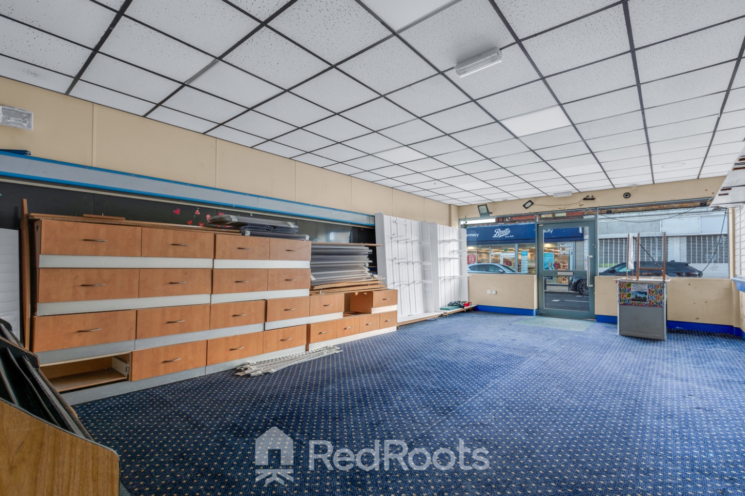 Commercial property to rent in 24 Barnsley Road, South Elmsall, Pontefract, West Yorkshire, WF9  - Property Image 2