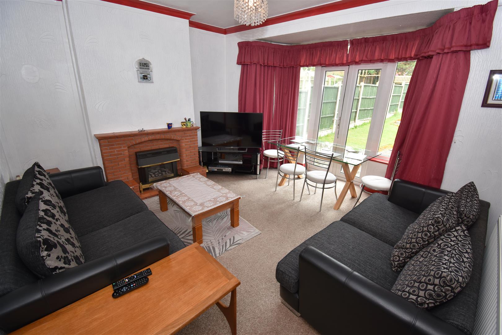 3 bed semi-detached house for sale in Radstock Avenue, Birmingham  - Property Image 3