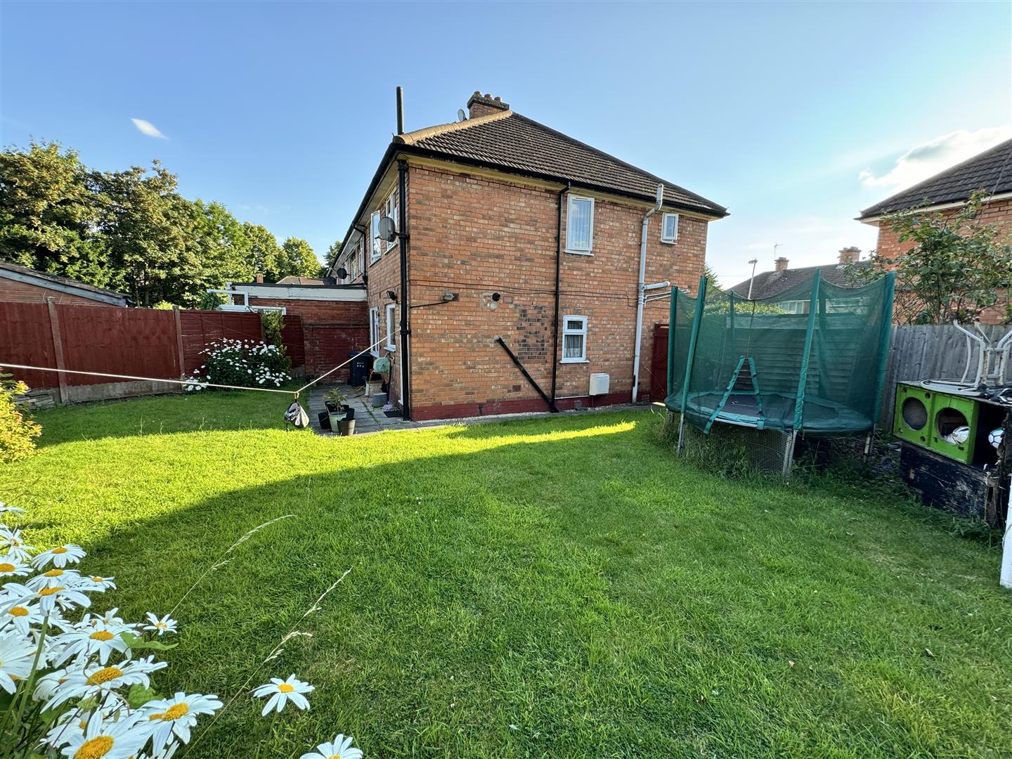 3 bed town house for sale in Alumhurst Avenue, Birmingham  - Property Image 4