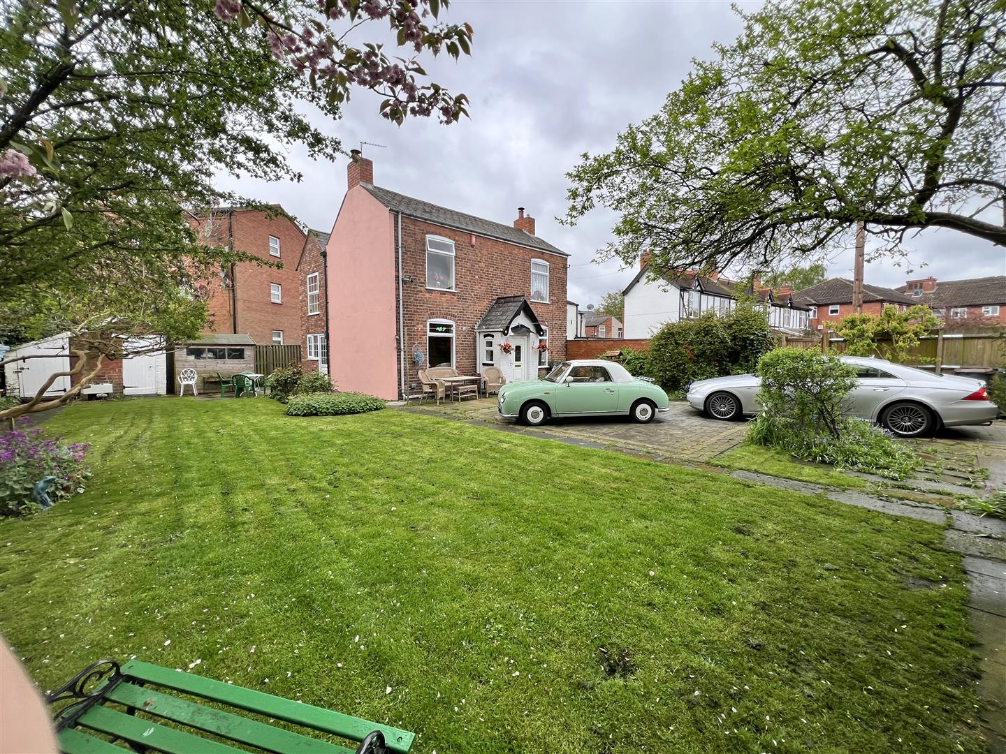 3 bed detached house for sale in Warren Grove, Birmingham - Property Image 1