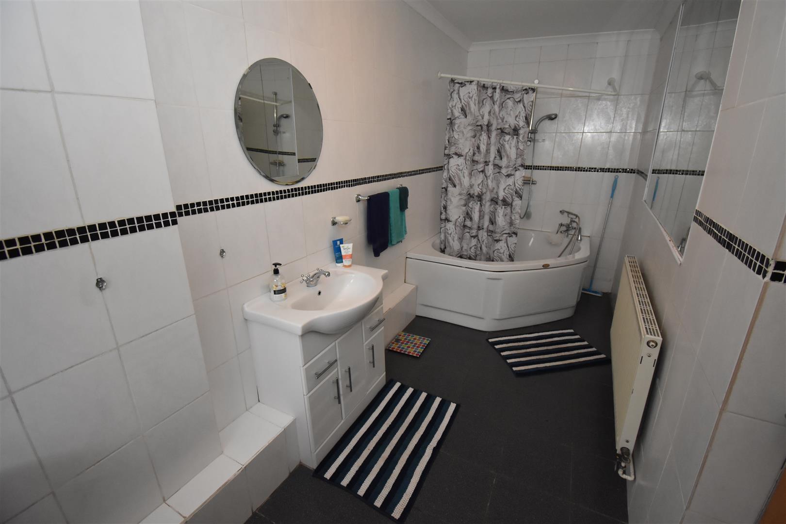 4 bed semi-detached house for sale in Mickleover Road, Birmingham  - Property Image 7