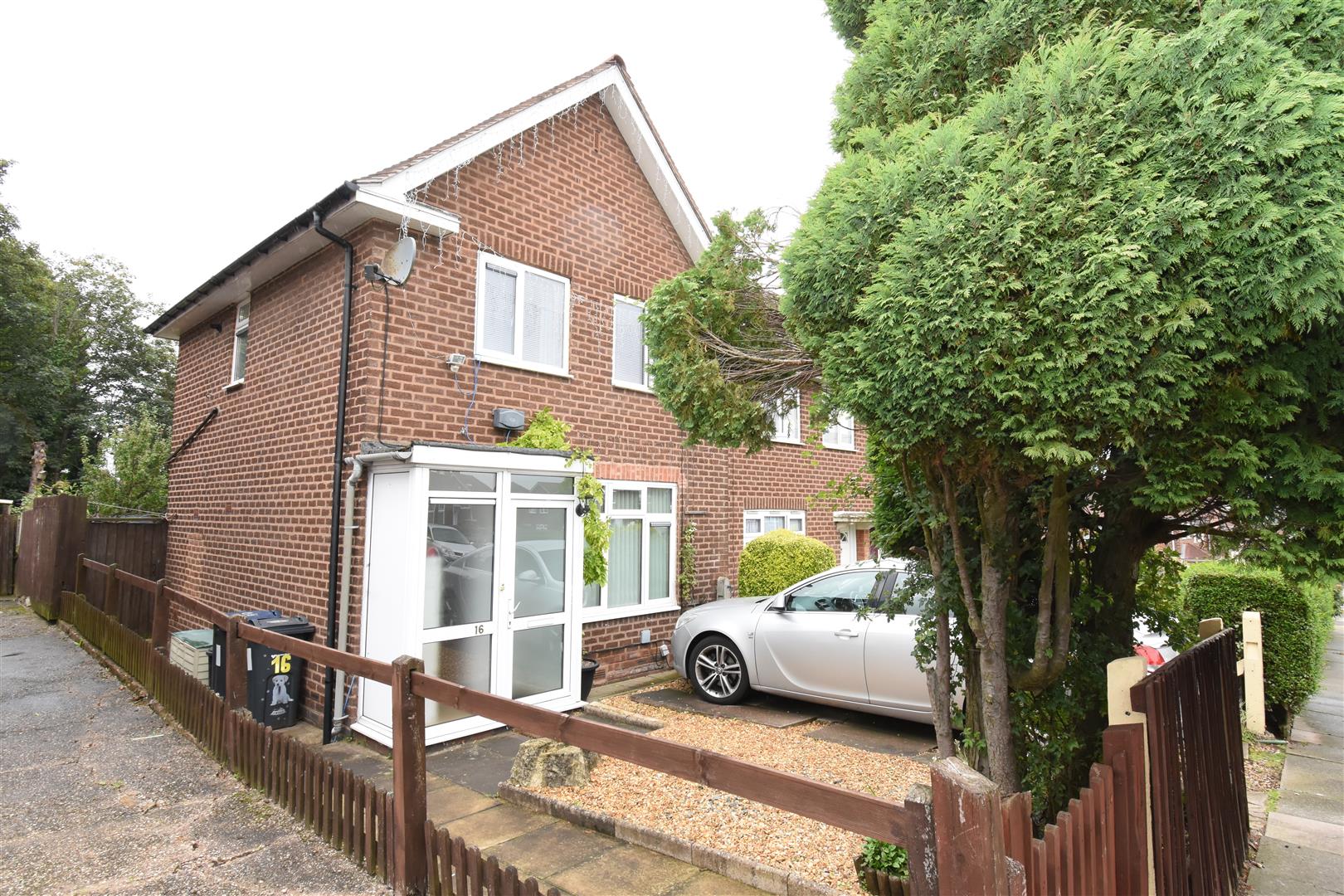 2 bed town house for sale in Harrowfield Road, Birmingham  - Property Image 6