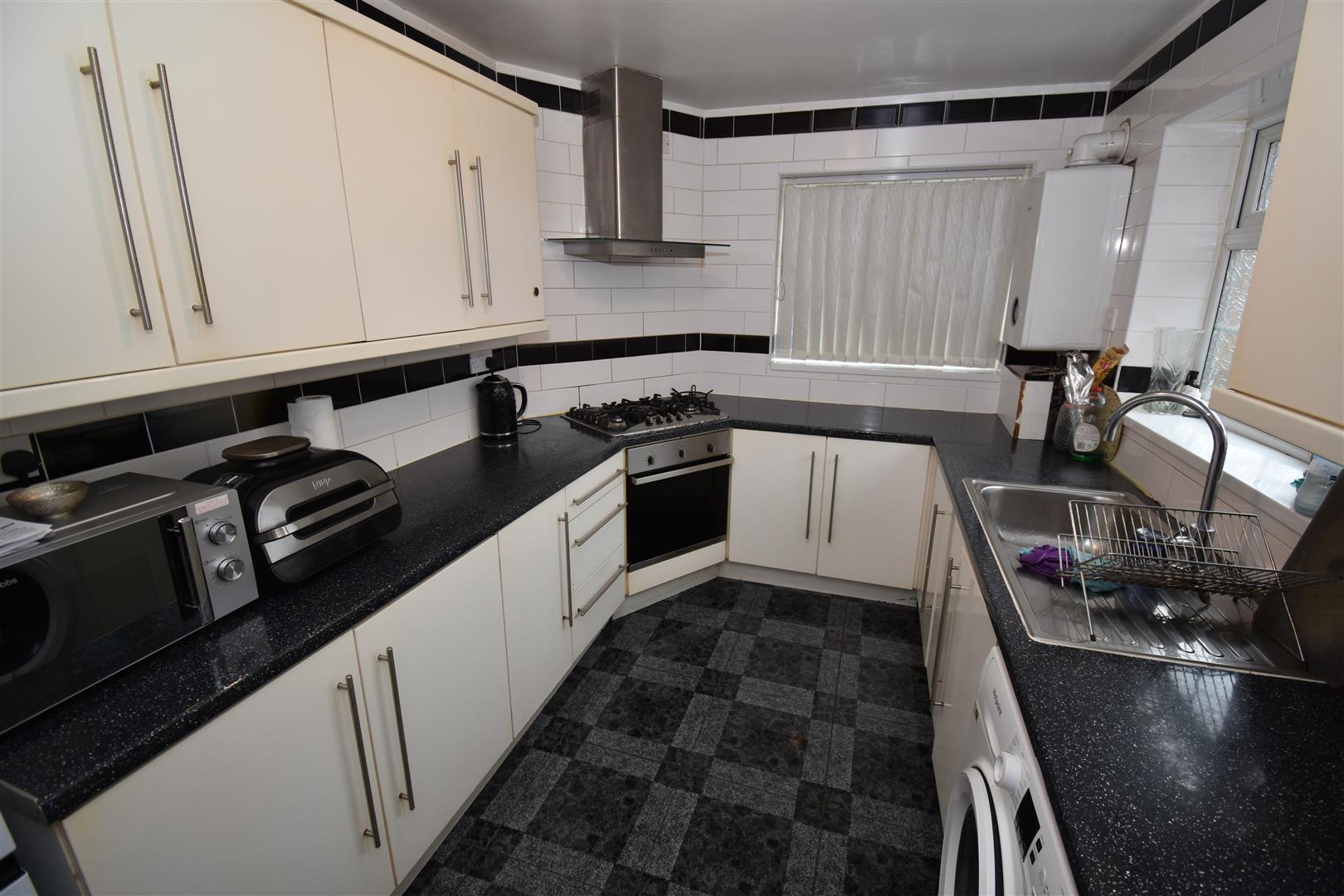 3 bed terraced house for sale in Belchers Lane, Birmingham  - Property Image 6