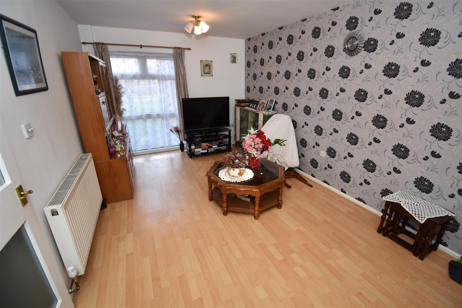 3 bed town house for sale in Gloversfield Drive, Birmingham  - Property Image 2
