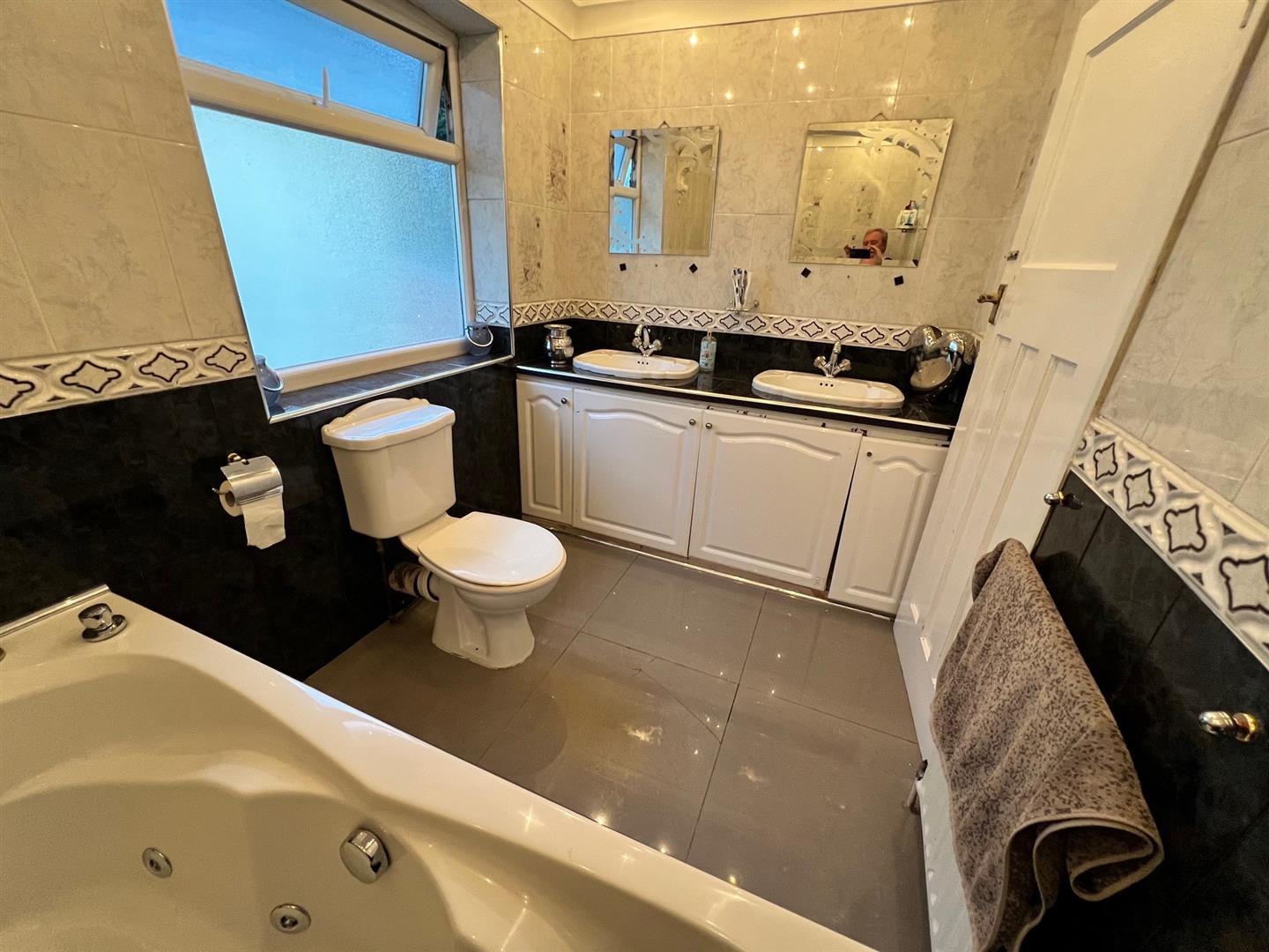 3 bed detached house for sale in Coleshill Road, Birmingham  - Property Image 10