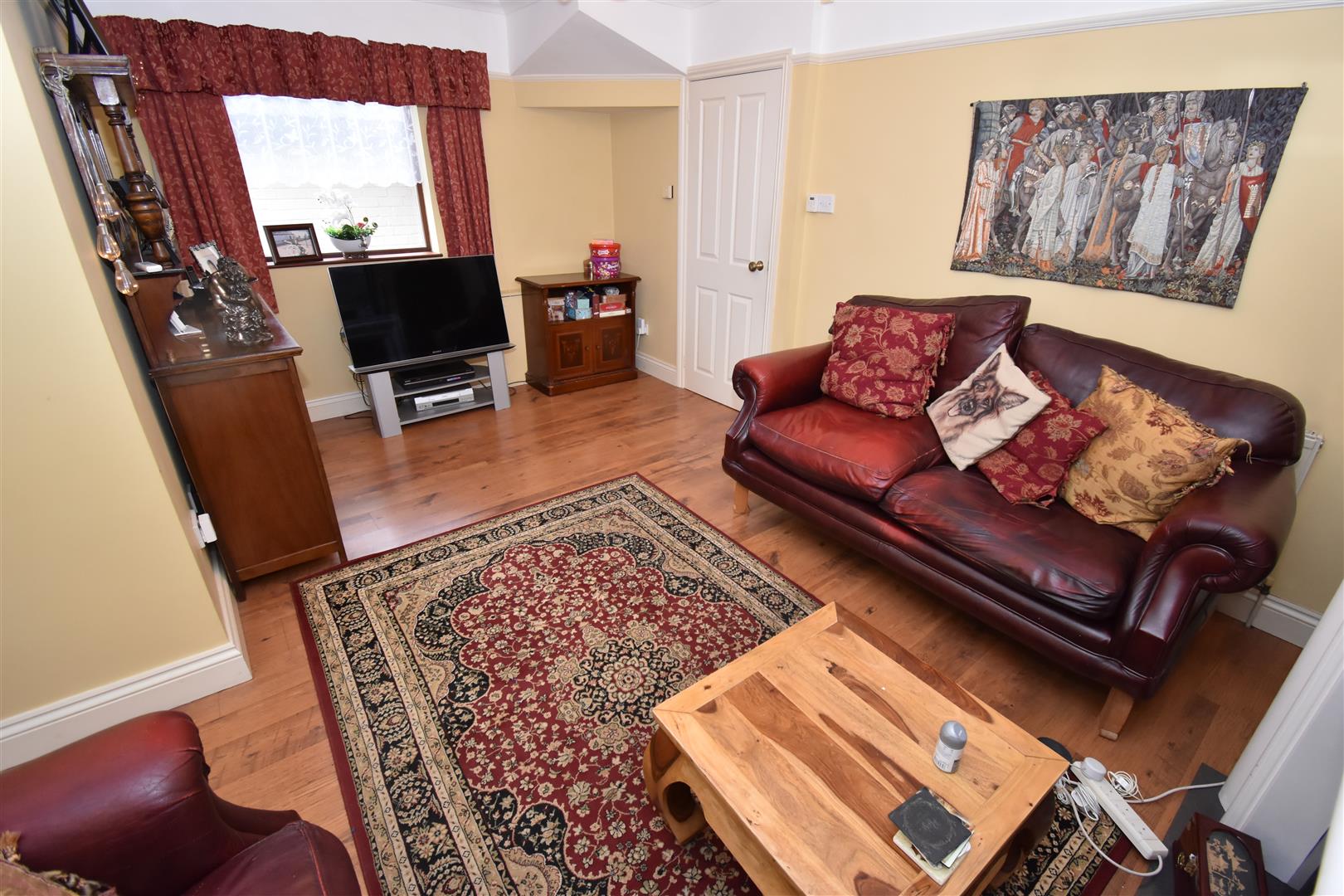 3 bed semi-detached house for sale in Fairholme Road, Birmingham  - Property Image 4