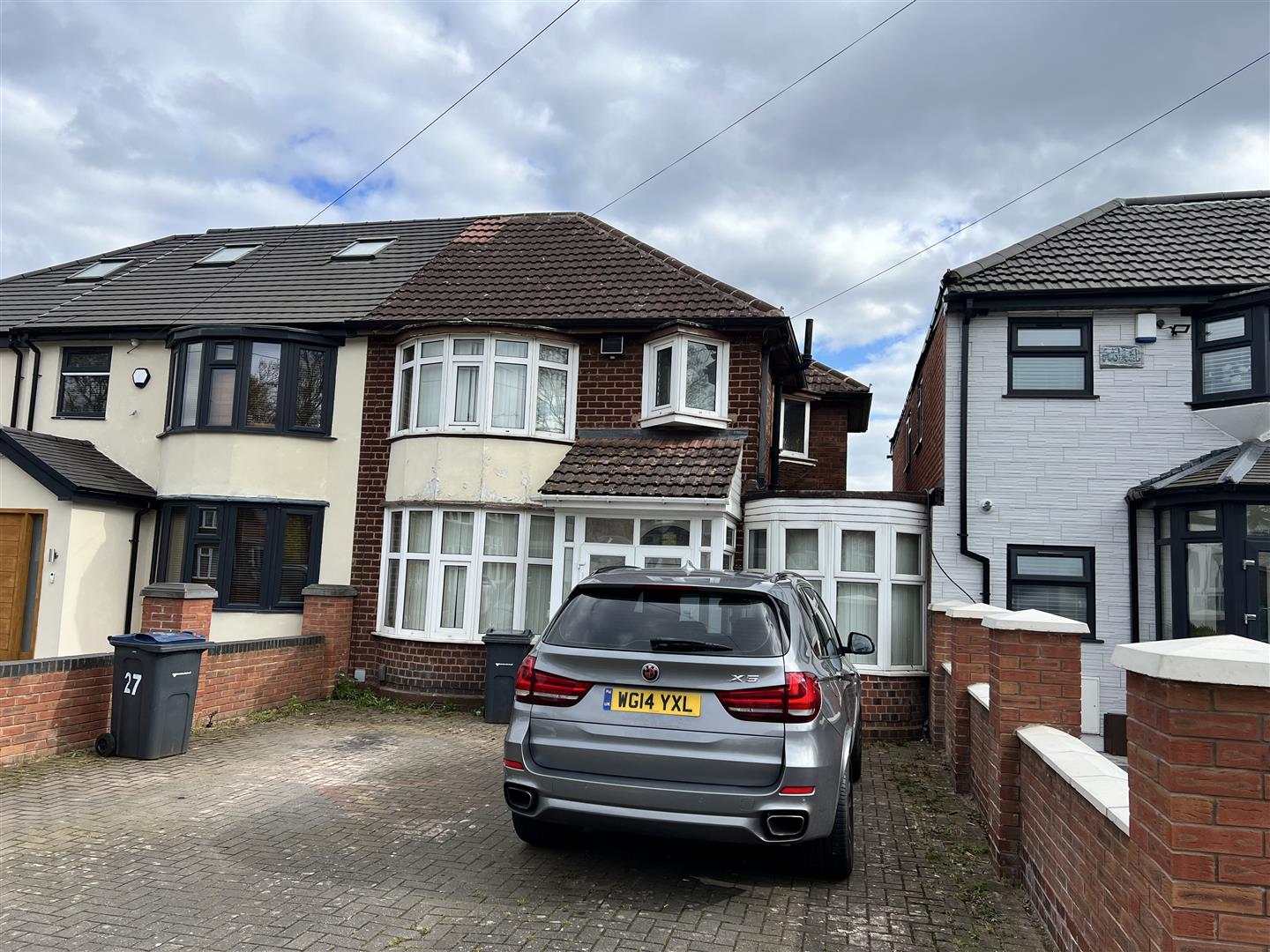 3 bed semi-detached house for sale in Hodge Hill Road, Birmingham - Property Image 1