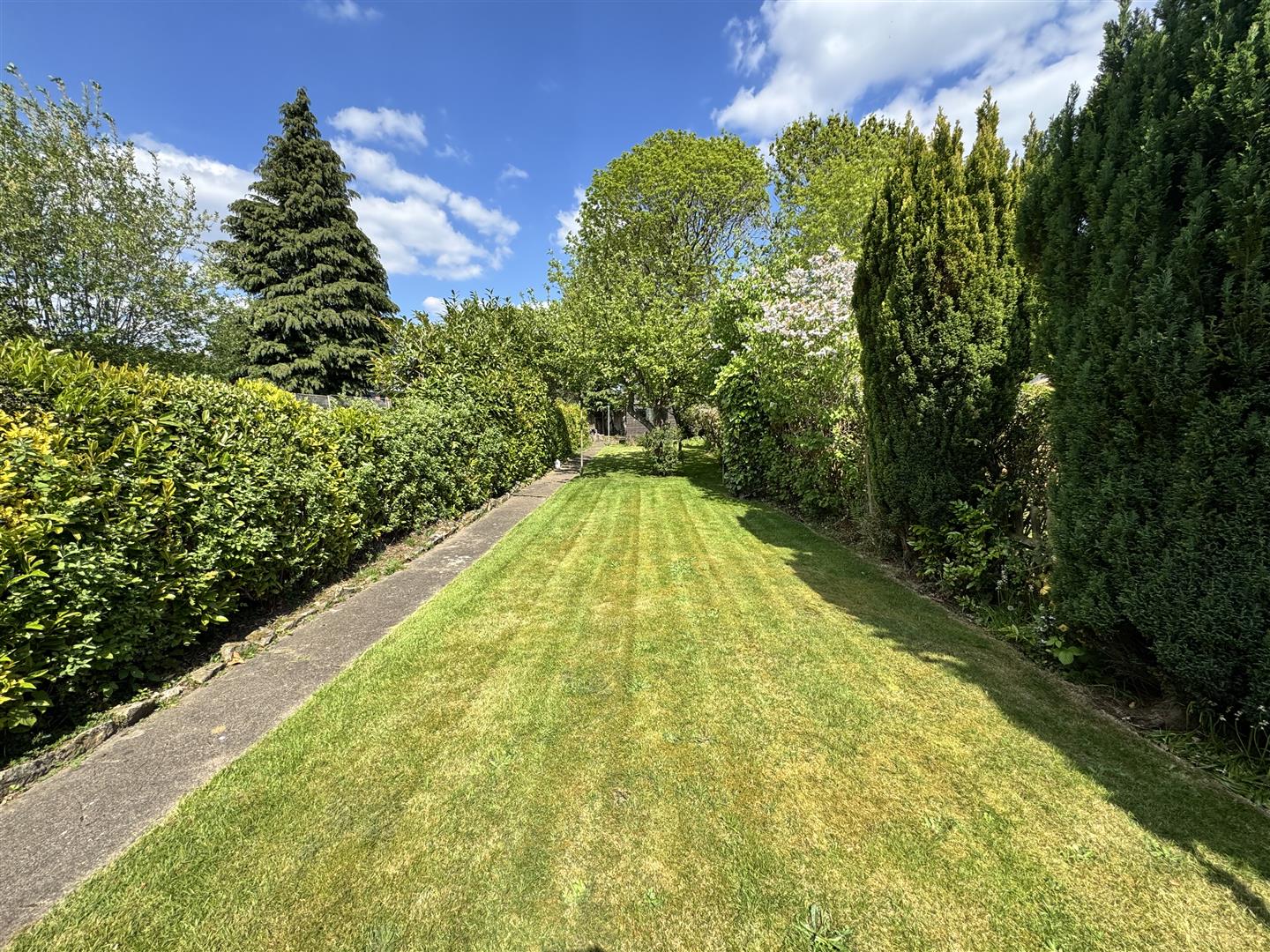 3 bed semi-detached house for sale in Barton Croft, Birmingham  - Property Image 10