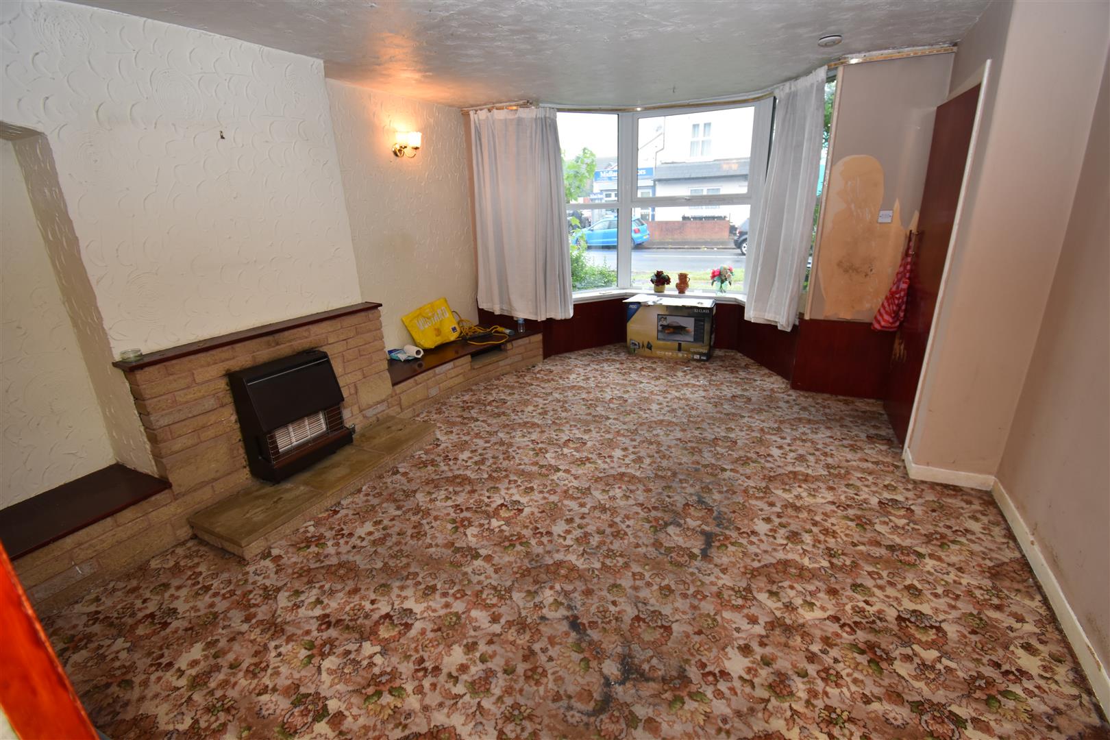 3 bed end of terrace house for sale in Cotterills Lane, Birmingham  - Property Image 2