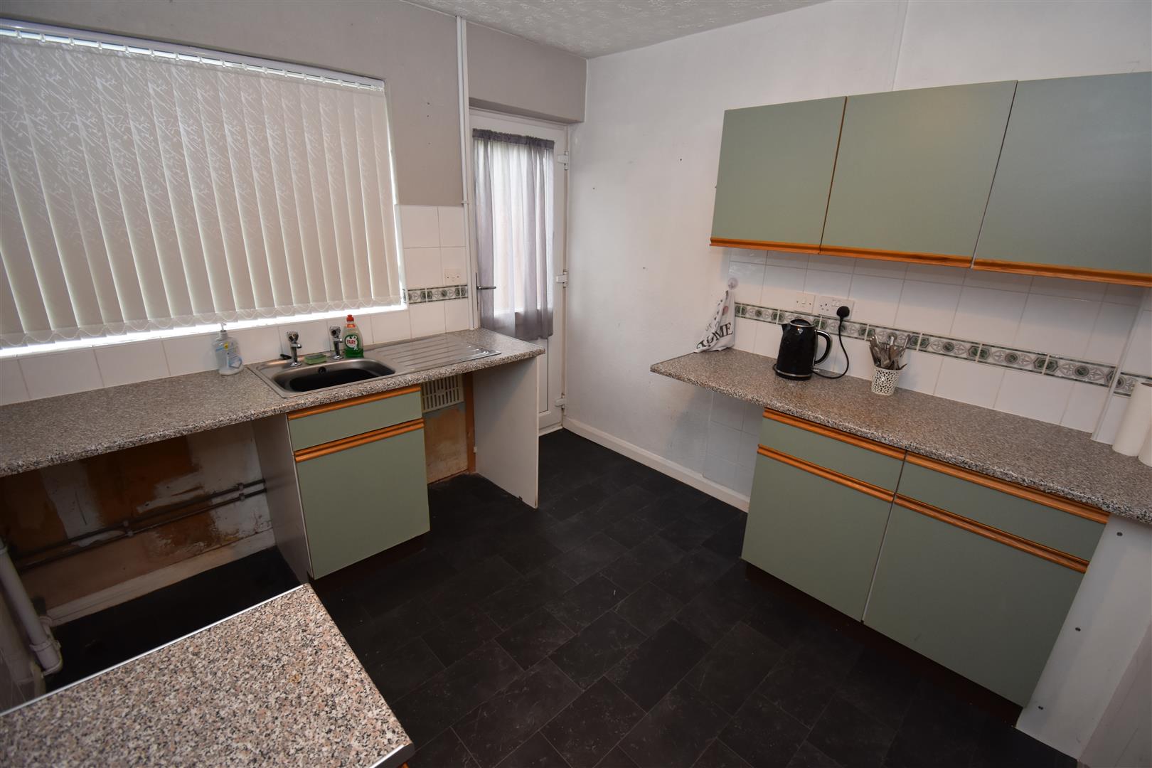 3 bed terraced house for sale in Shaw Hill Road, Birmingham  - Property Image 3