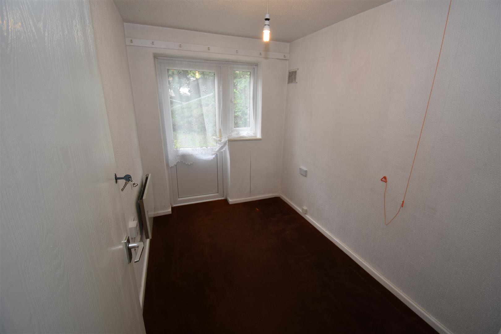 2 bed flat for sale in Alum Rock Road, Birmingham  - Property Image 5