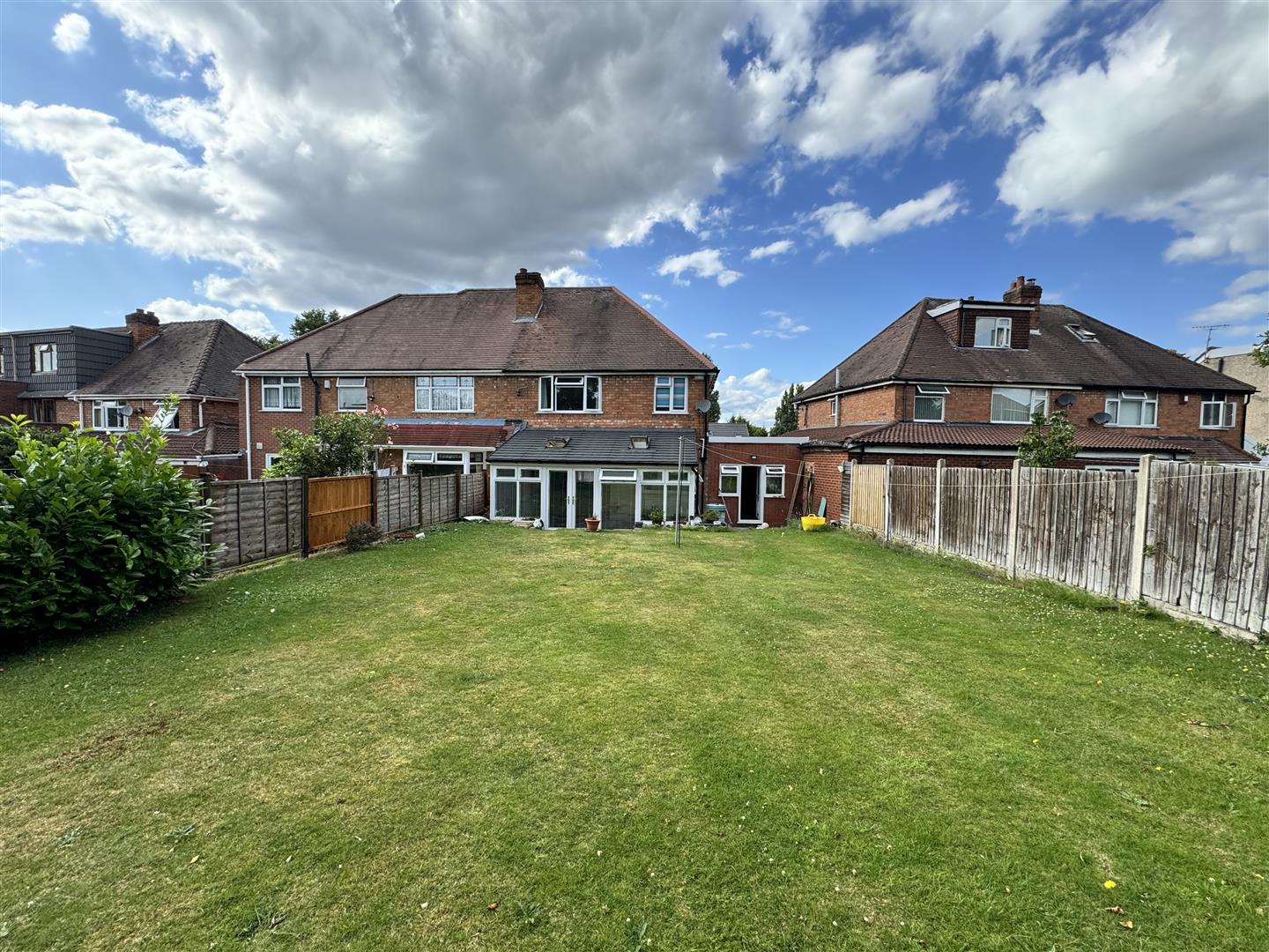 3 bed semi-detached house for sale in Lindale Avenue, Birmingham  - Property Image 8