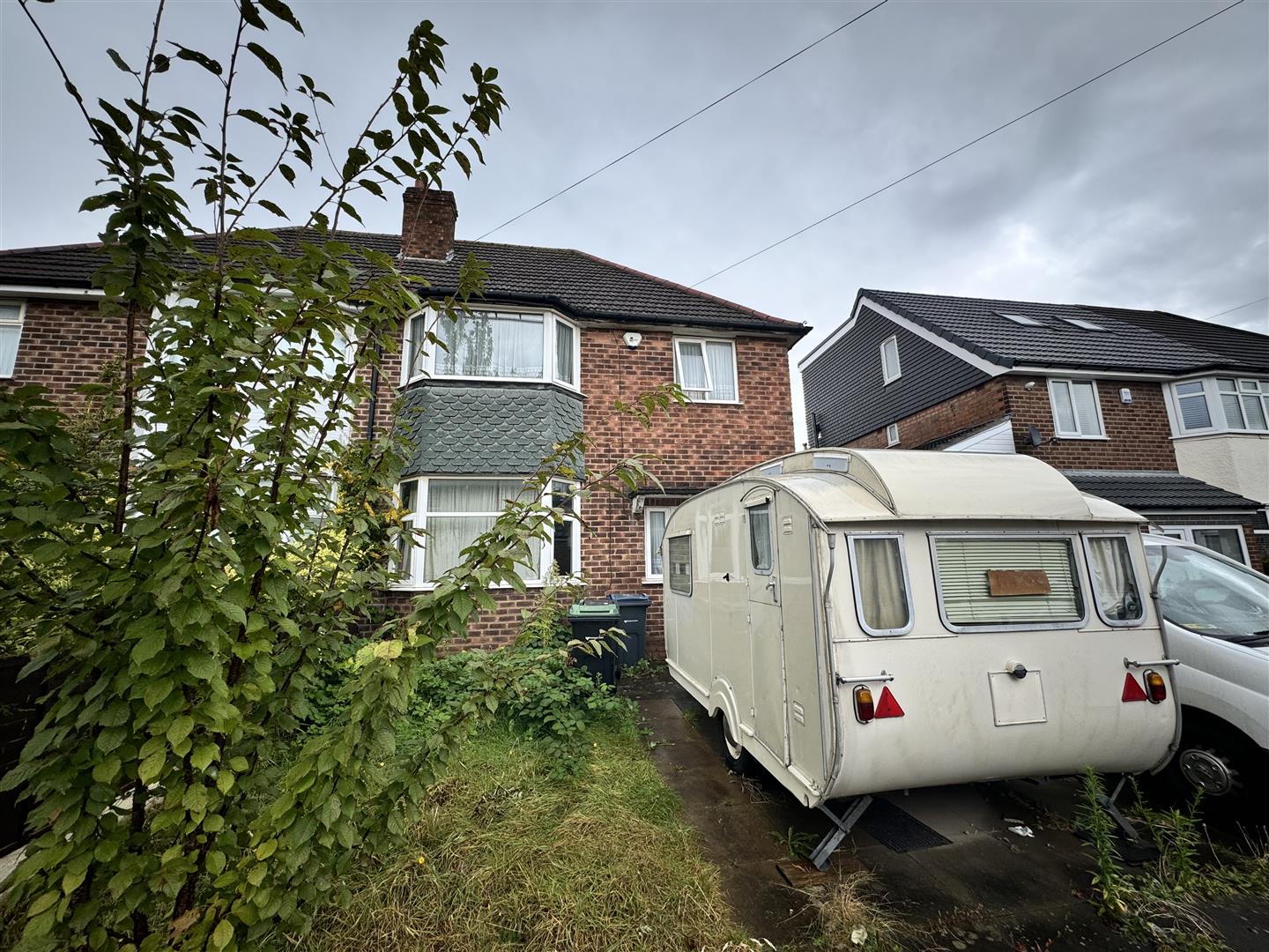 3 bed semi-detached house for sale in Twycross Grove, Birmingham  - Property Image 1