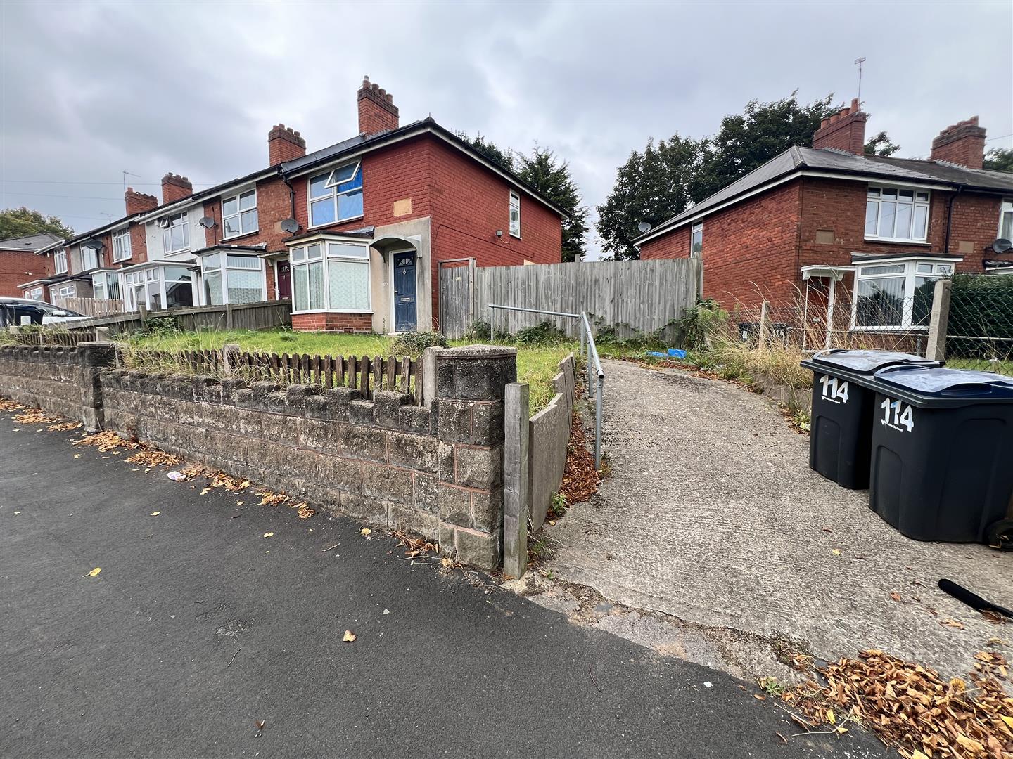 3 bed end of terrace house for sale in Cotterills Lane, Birmingham  - Property Image 1