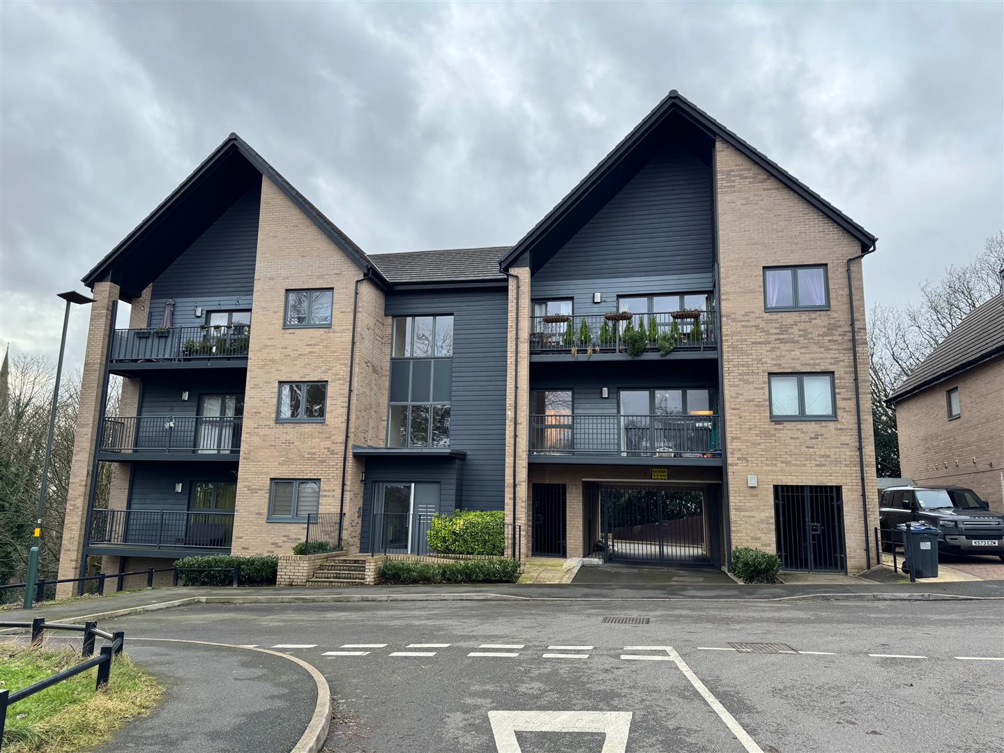 2 bed flat for sale in Haigh Crescent, Birmingham, B23