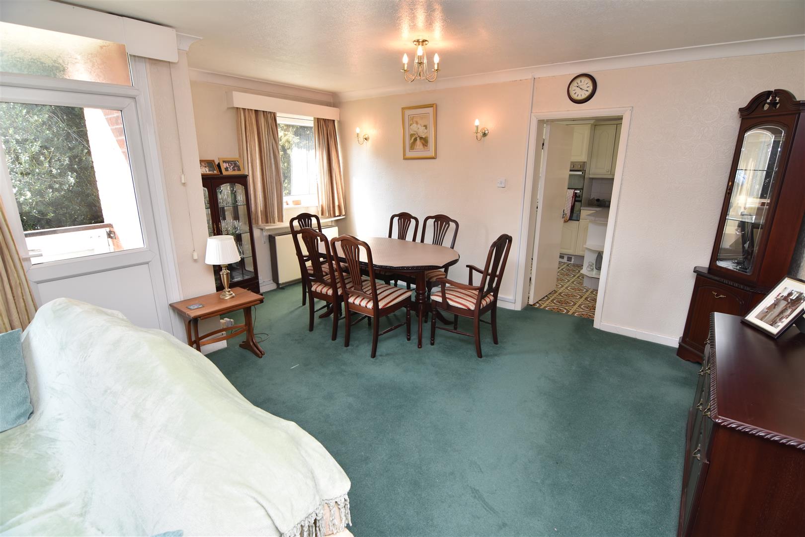 3 bed flat for sale in Hodge Hill Court, Birmingham  - Property Image 3