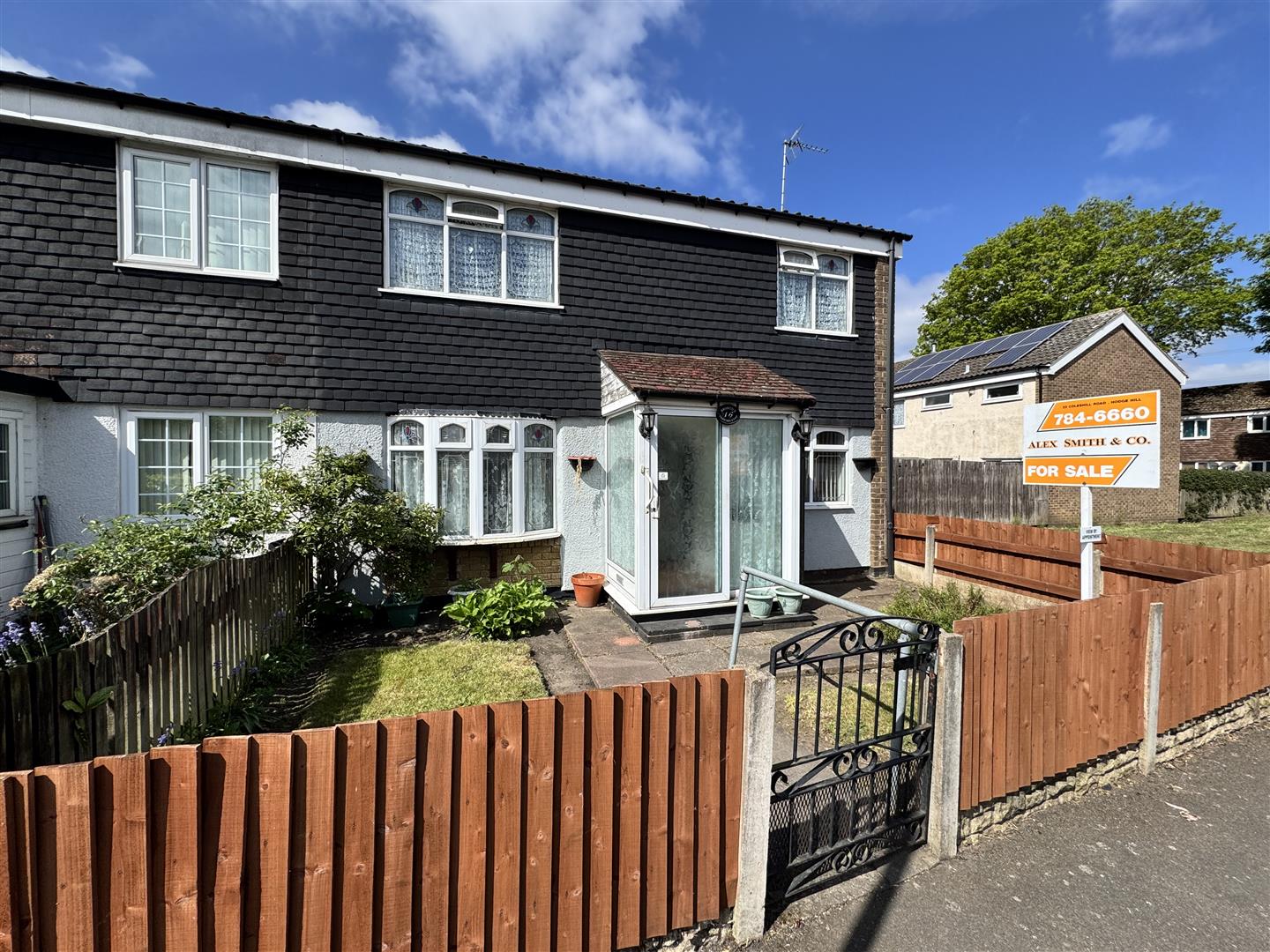 3 bed town house for sale in Sandown Road, Birmingham, B36