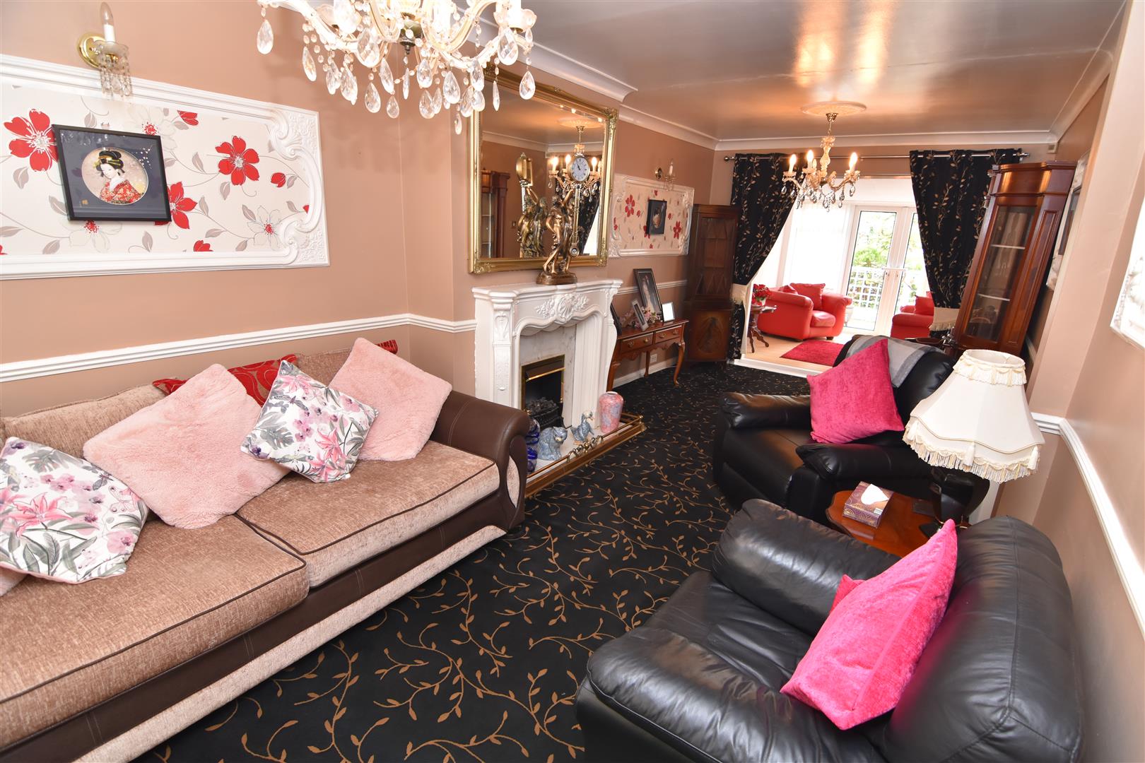 3 bed semi-detached house for sale in Ermington Crescent, Birmingham  - Property Image 4