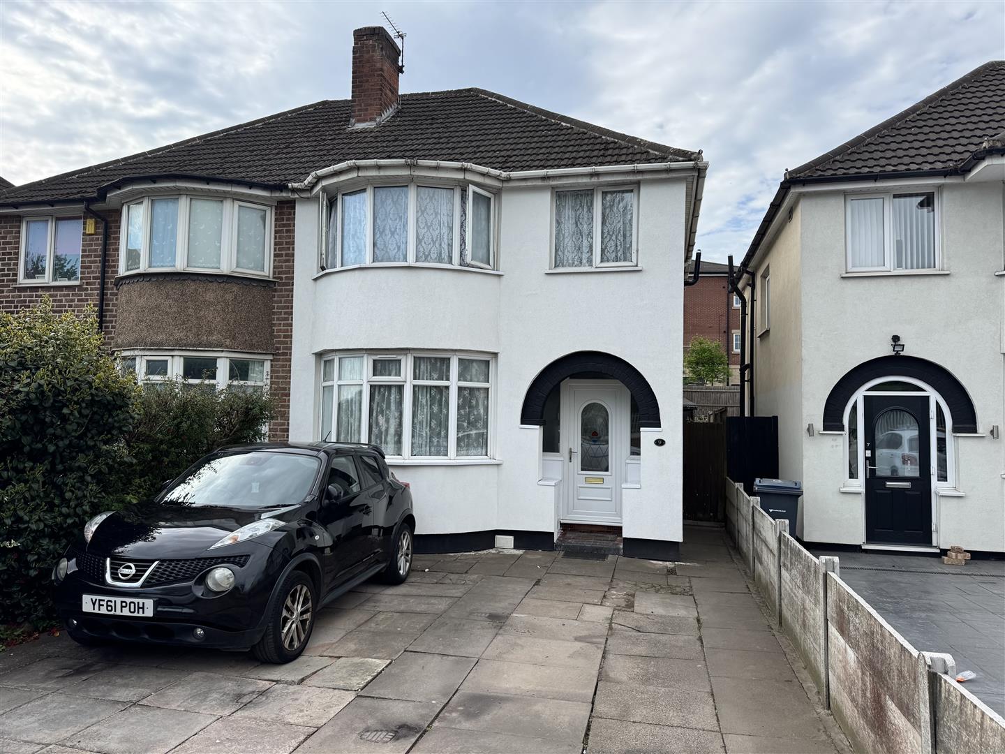 3 bed semi-detached house for sale in Bromford Road, Birmingham  - Property Image 1