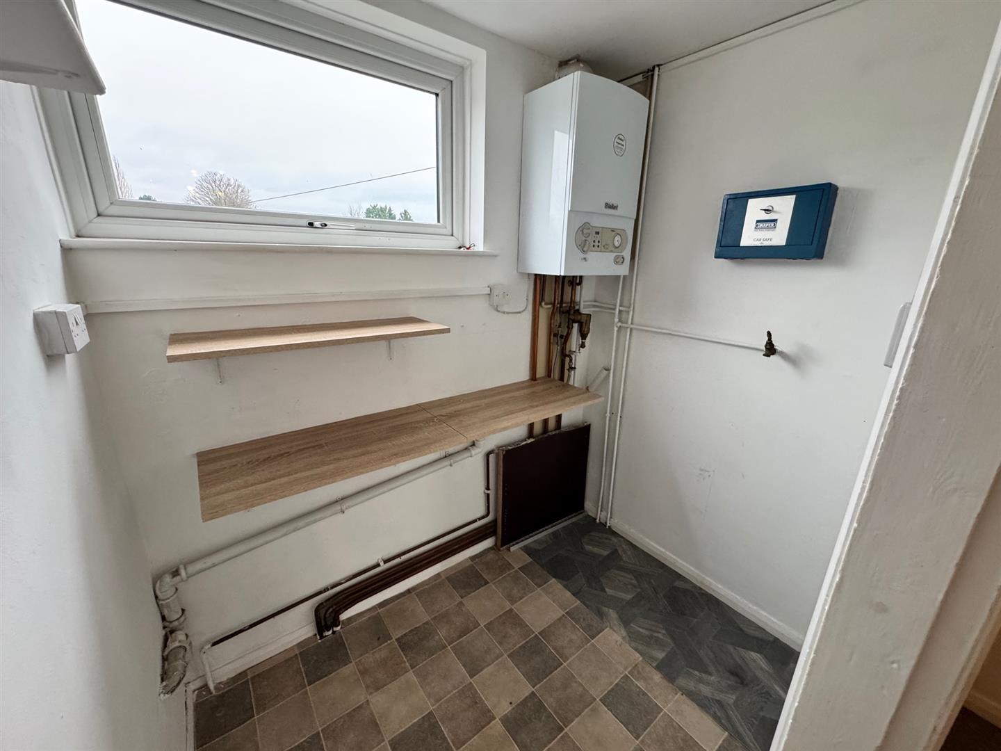 3 bed town house for sale in Camden Close, Birmingham 5