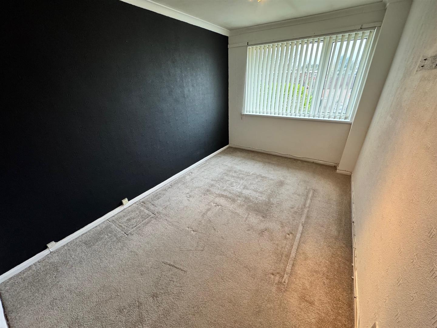 3 bed town house for sale in Camden Close, Birmingham 6