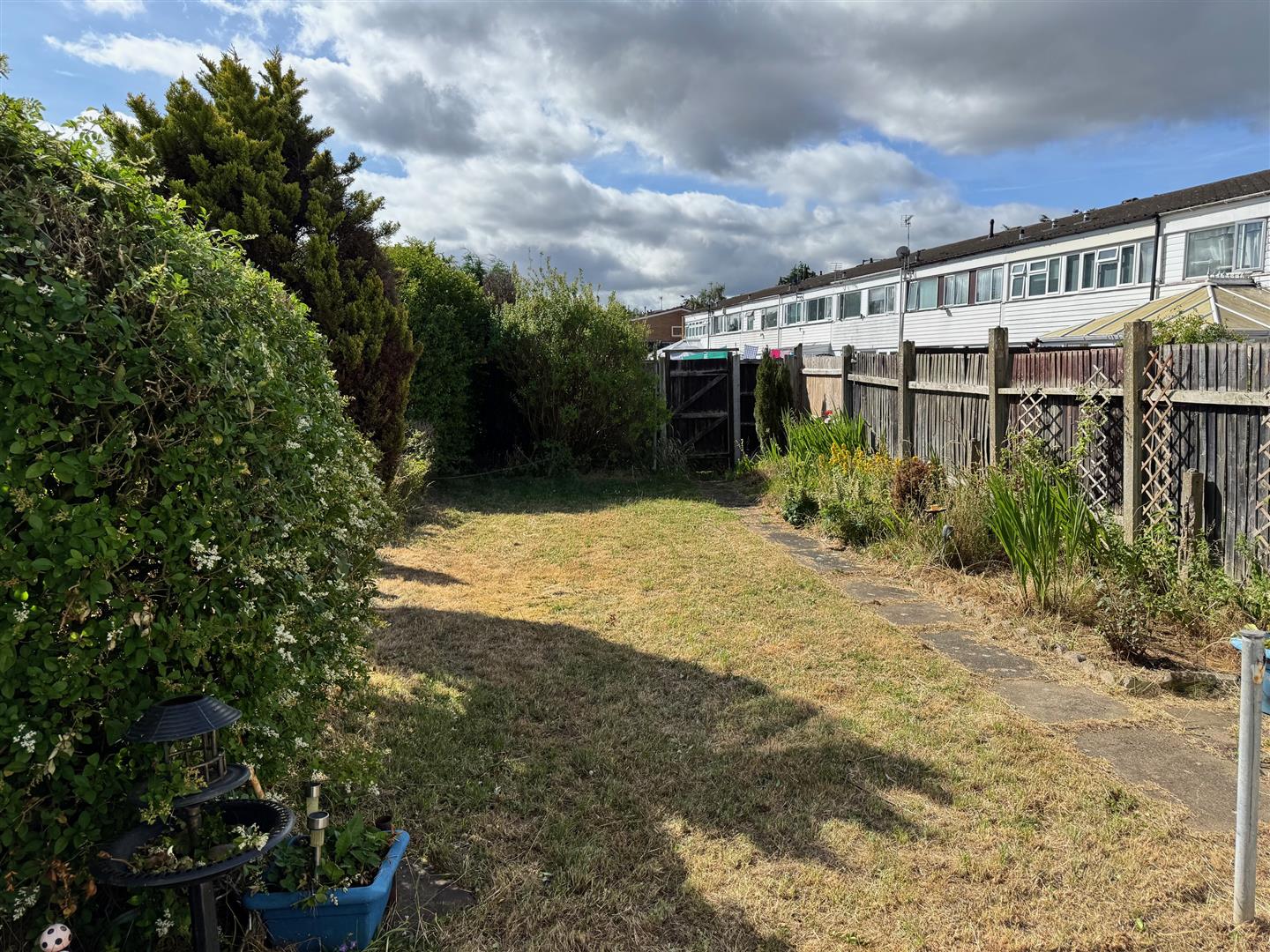3 bed terraced house for sale in Falkland Way, Solihull 5