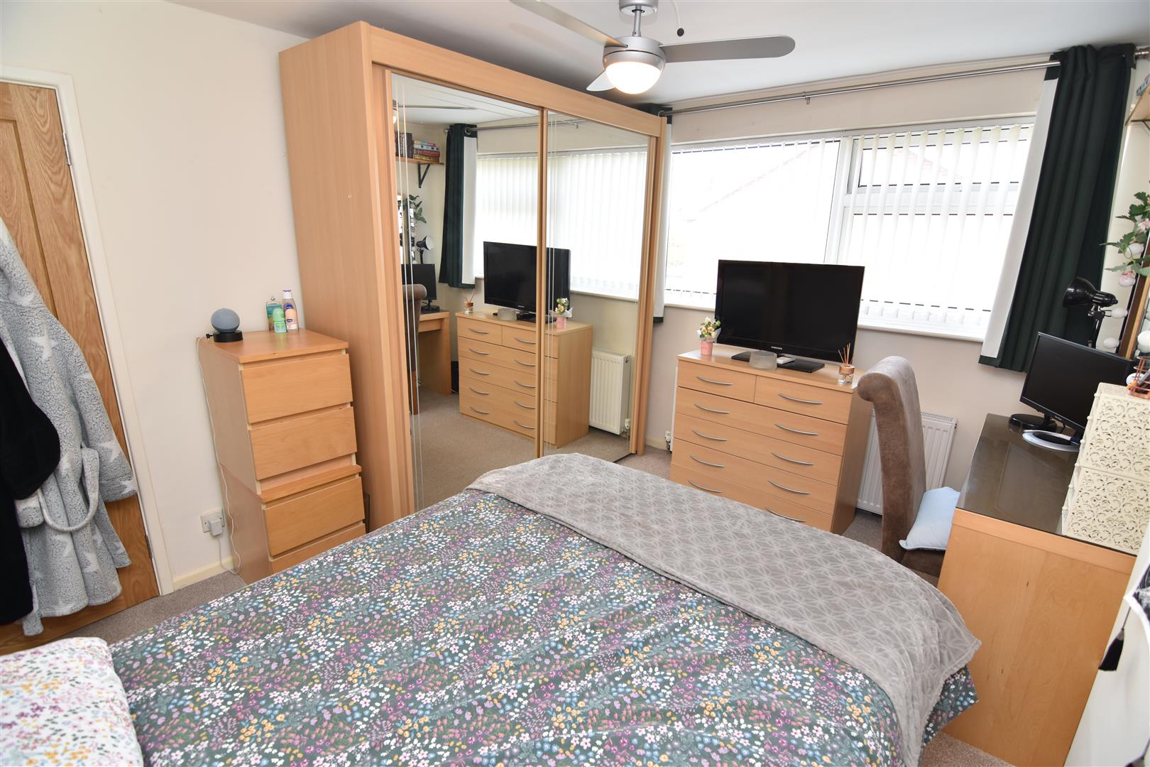 3 bed detached house for sale in Bridgeman Croft, Birmingham  - Property Image 12