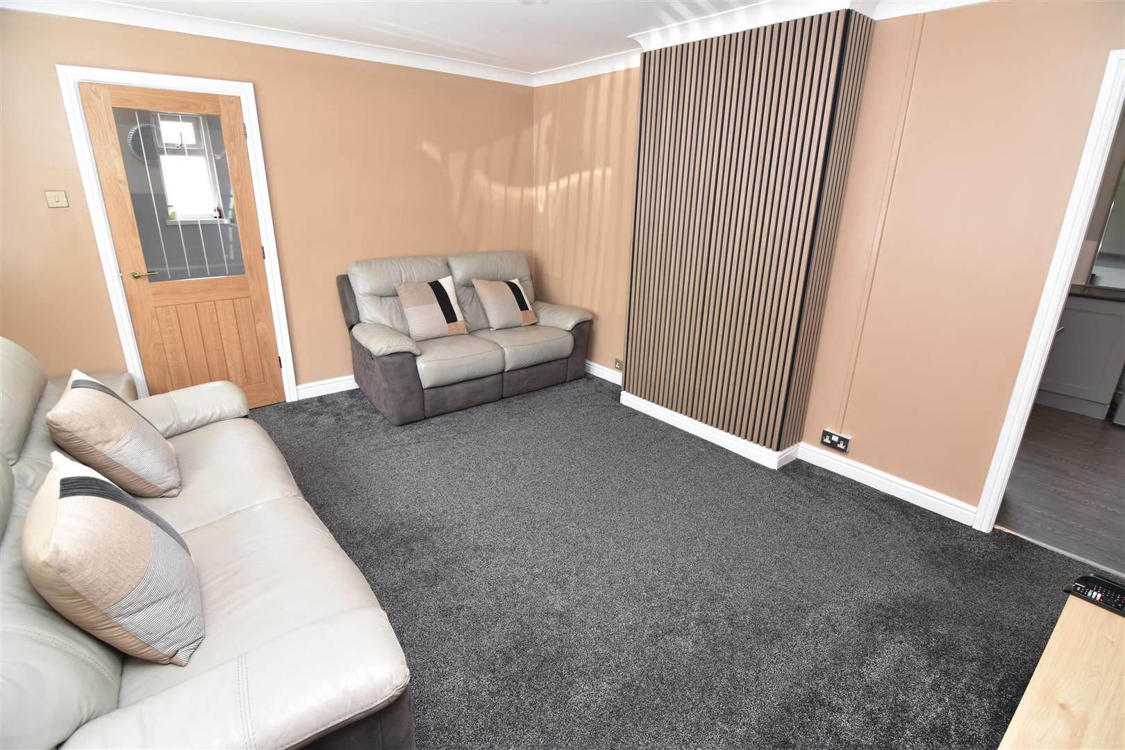 3 bed semi-detached house for sale in Tufnell Grove, Birmingham  - Property Image 3