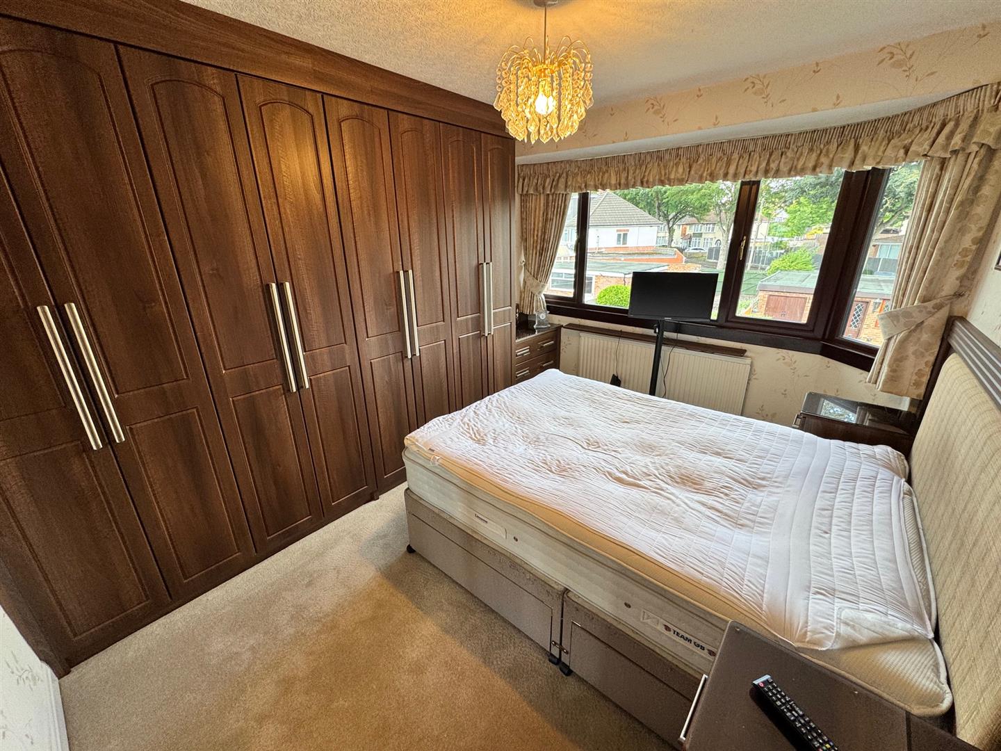 3 bed semi-detached house for sale in Garretts Green Lane, Birmingham  - Property Image 9