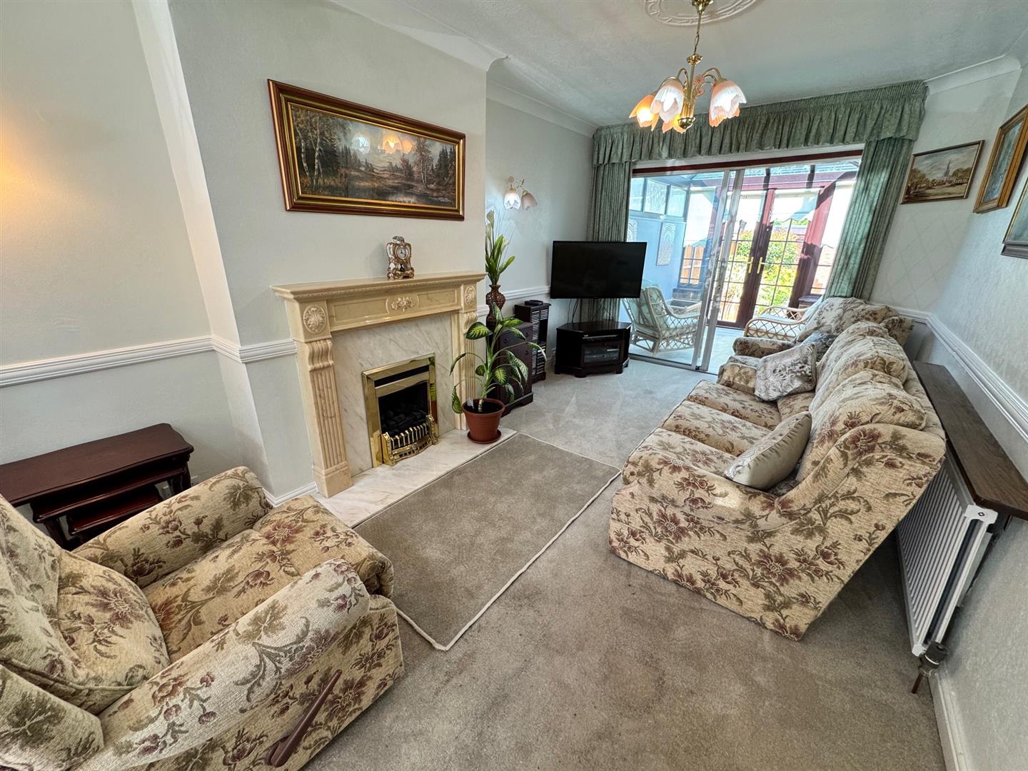 3 bed semi-detached house for sale in Garretts Green Lane, Birmingham  - Property Image 3