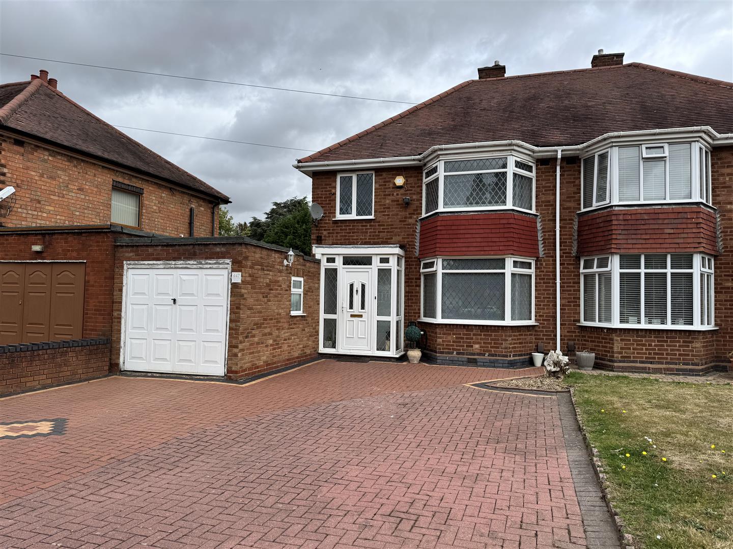 3 bed semi-detached house for sale in Chester Road, Birmingham, B36