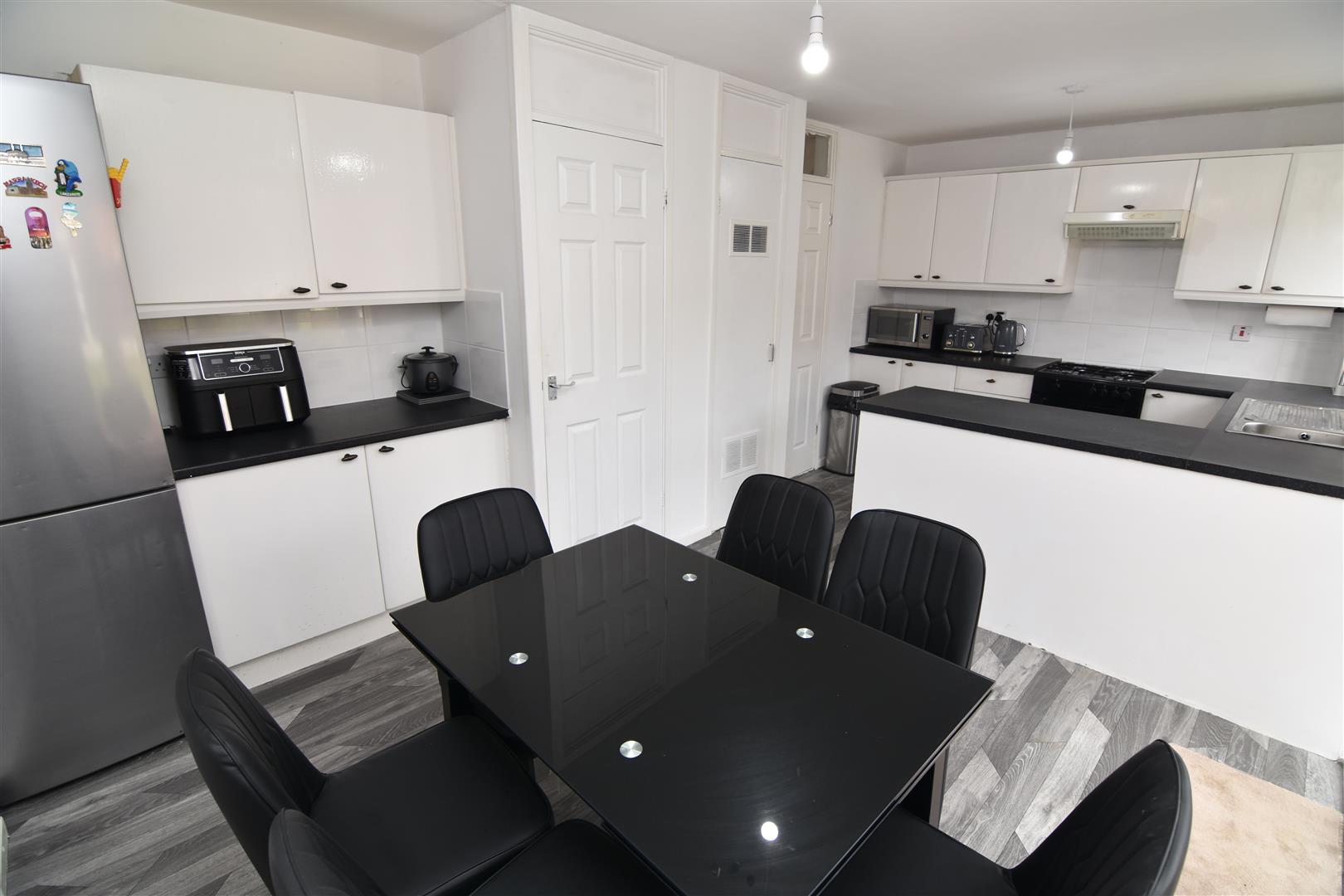 3 bed terraced house for sale in Appledorne Gardens, Birmingham  - Property Image 6