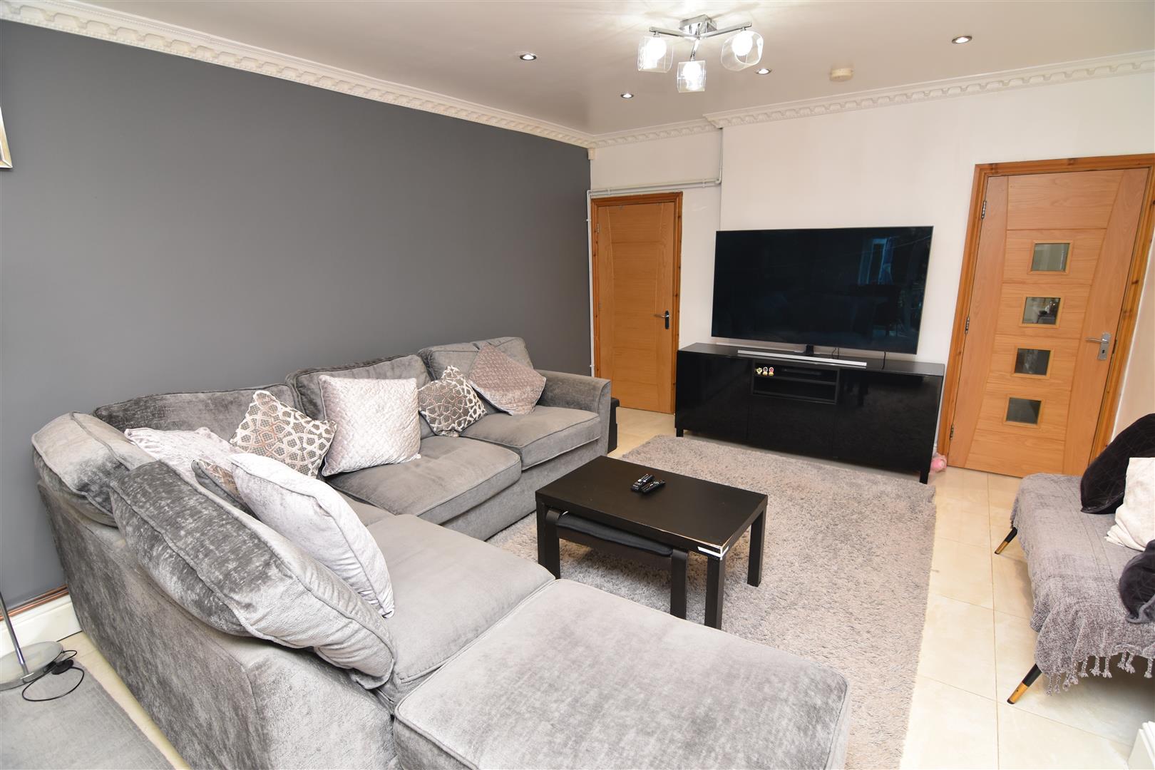 5 bed semi-detached house for sale in Ward End Park Road, Birmingham  - Property Image 4
