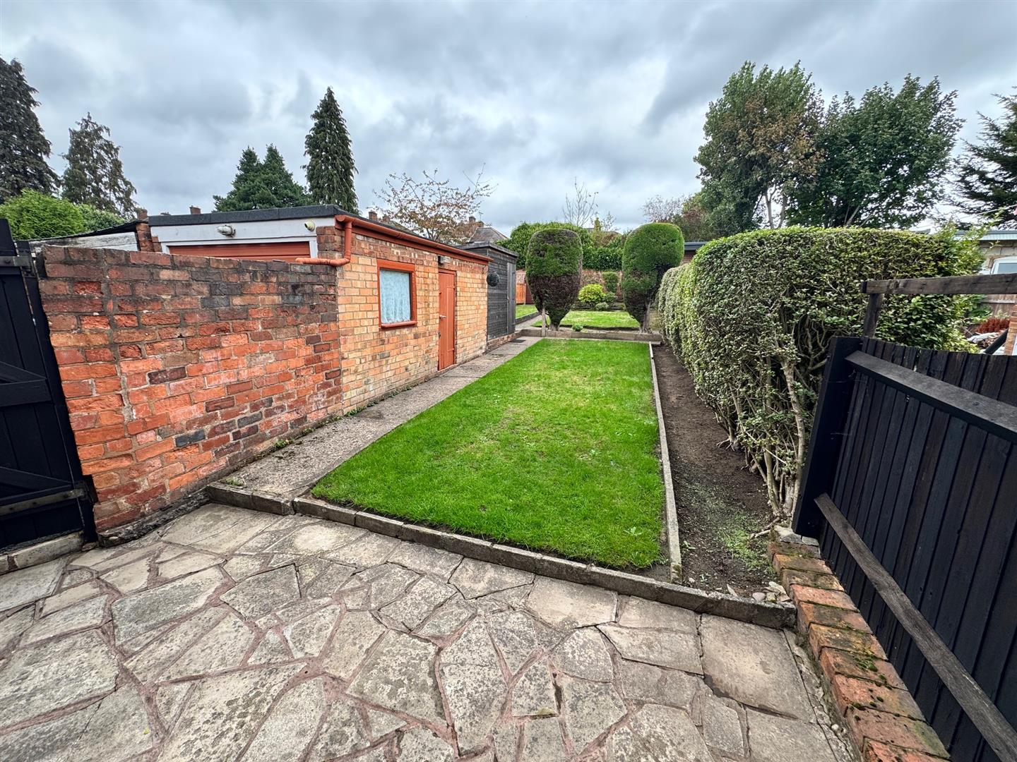 3 bed semi-detached house for sale in Ermington Crescent, Birmingham 9