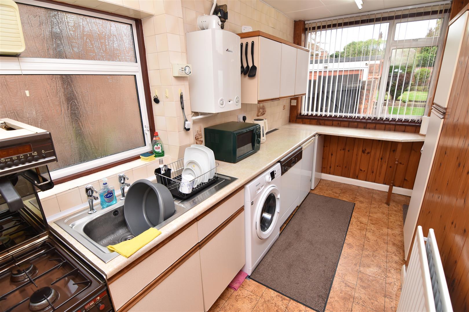 3 bed semi-detached house for sale in Ermington Crescent, Birmingham  - Property Image 4