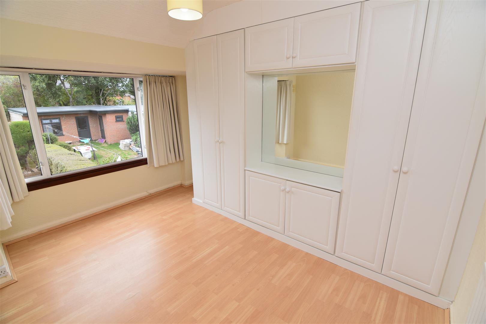 3 bed semi-detached house for sale in Ermington Crescent, Birmingham  - Property Image 7