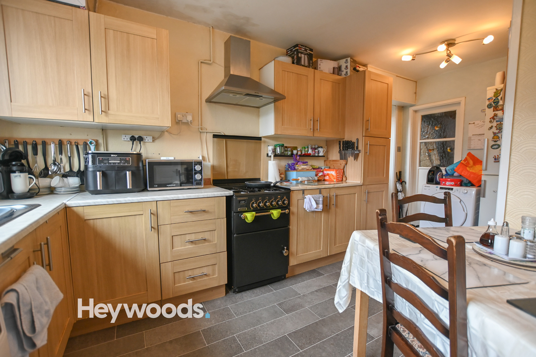 3 bed semi-detached house for sale in Knutton, Newcastle-under-Lyme  - Property Image 6