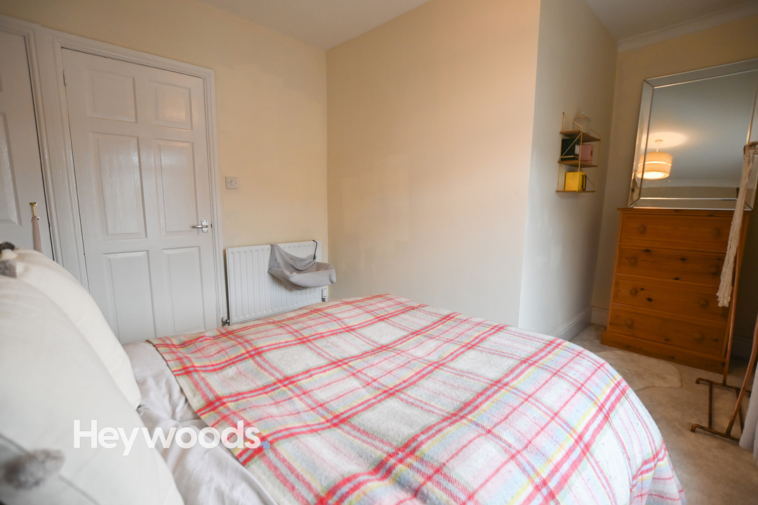 2 bed end of terrace house for sale in Fenton, Stoke-on-Trent  - Property Image 3