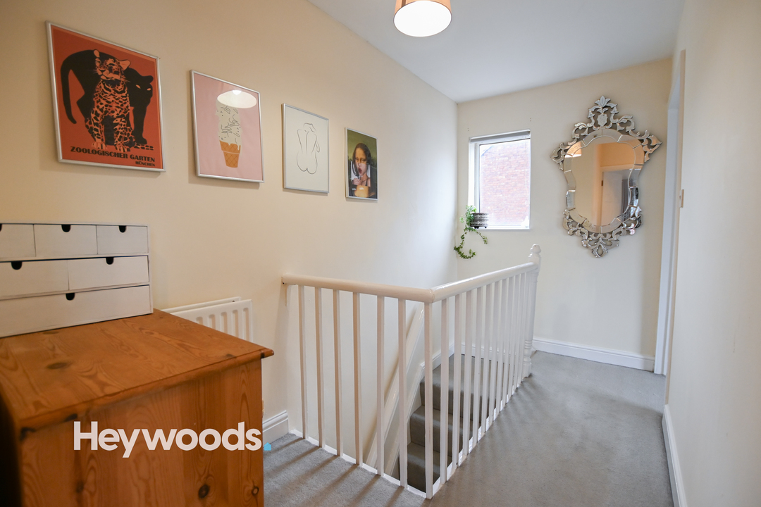 2 bed end of terrace house for sale in Fenton, Stoke-on-Trent  - Property Image 4