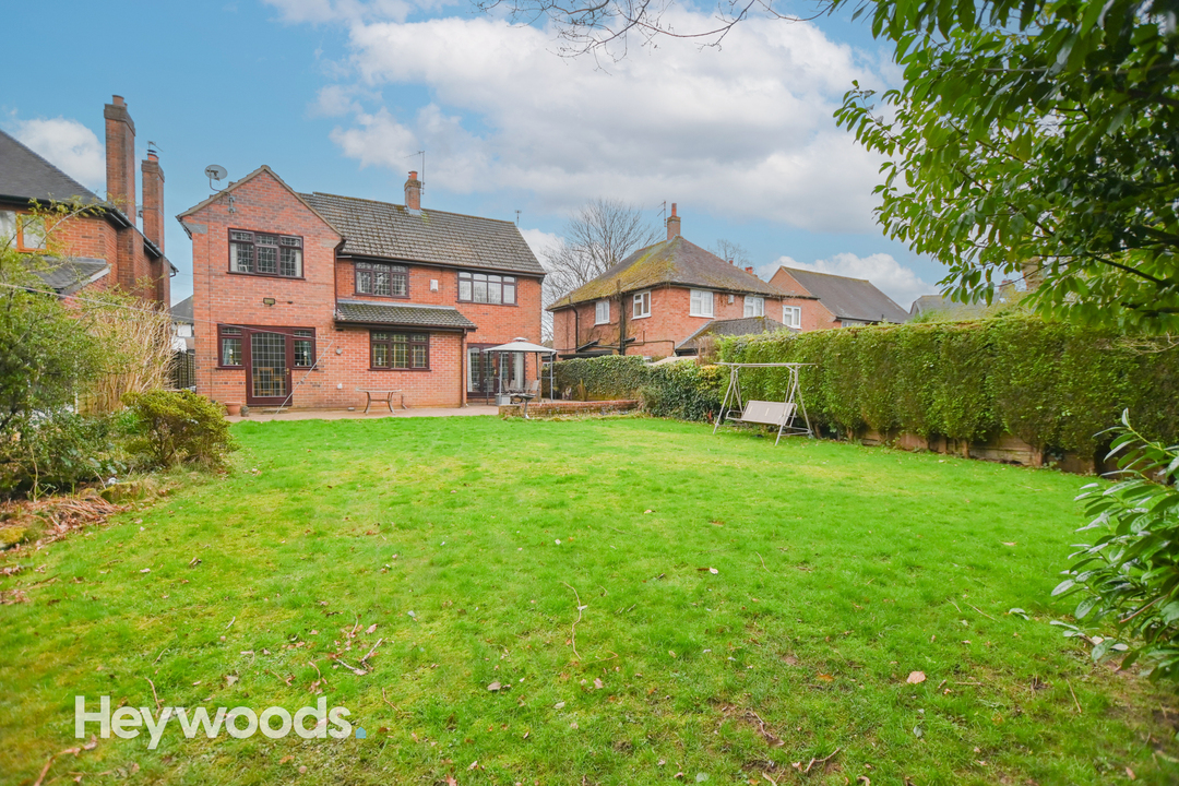 4 bed detached house for sale in Montfort Place, Newcastle-under-Lyme  - Property Image 4