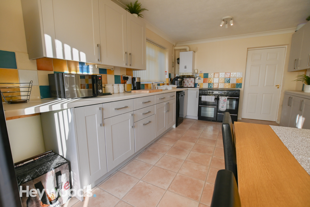4 bed detached house for sale in Westbury Park, Newcastle-under-Lyme  - Property Image 6