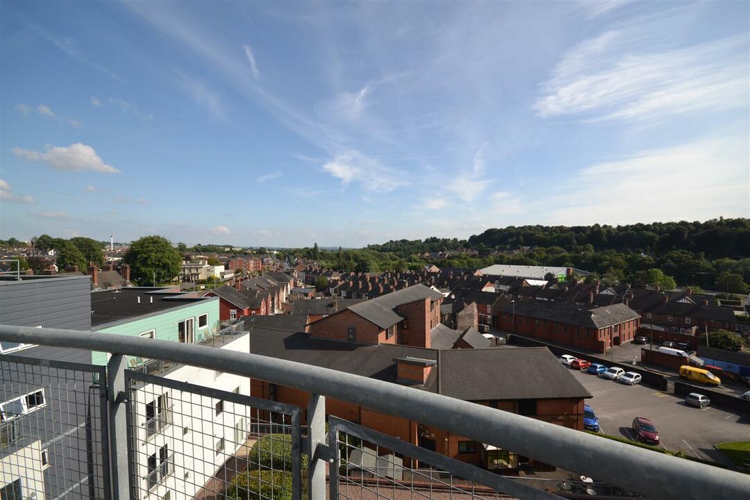 2 bed apartment to rent in London Road, Newcastle  - Property Image 15