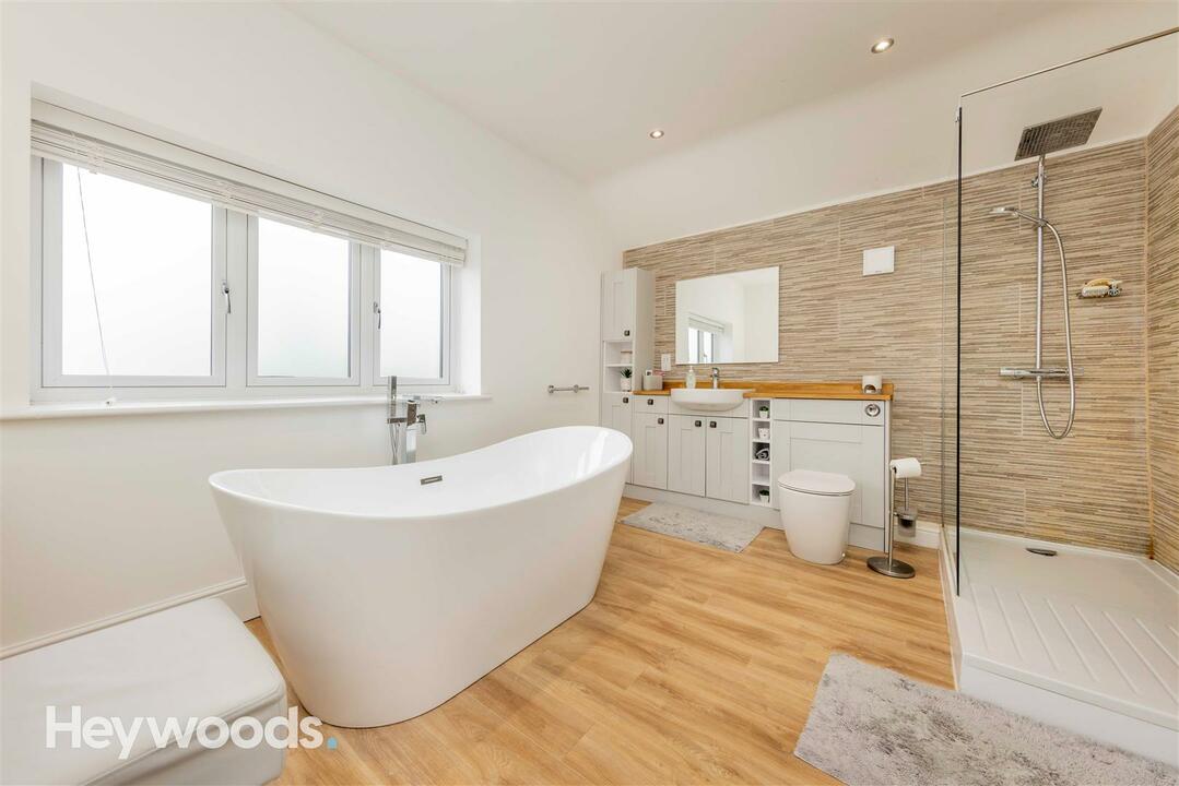 4 bed farm house for sale in Clayton, Newcastle  - Property Image 8