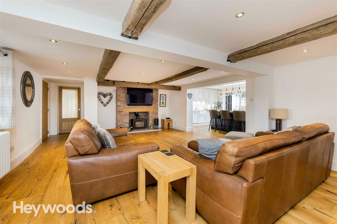 4 bed farm house for sale in Clayton, Newcastle  - Property Image 6