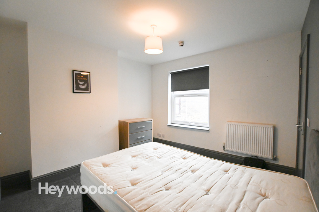 1 bed house of multiple occupation to rent in Hanley, Stoke-on-Trent  - Property Image 7