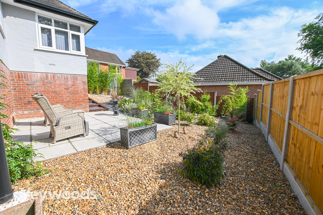 2 bed bungalow for sale in Clayton, Newcastle-under-Lyme  - Property Image 21