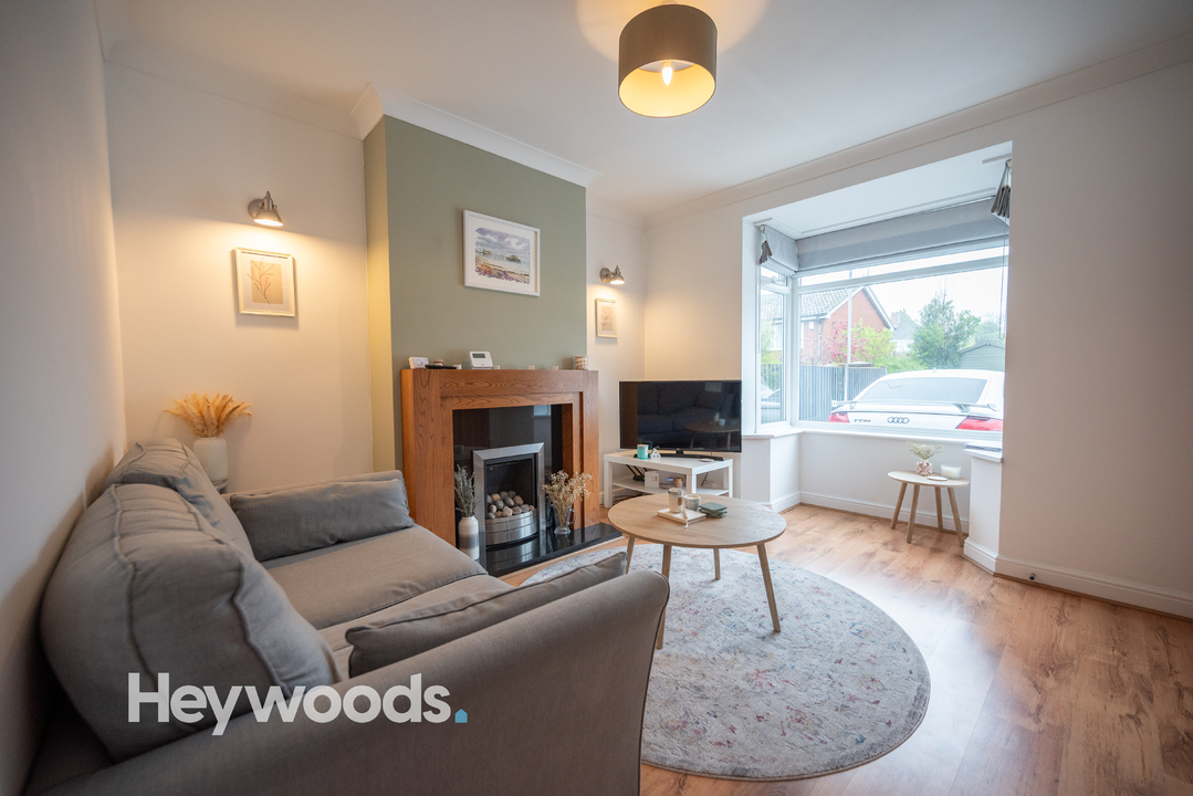 2 bed semi-detached house for sale in Blurton, Stoke-on-Trent  - Property Image 2