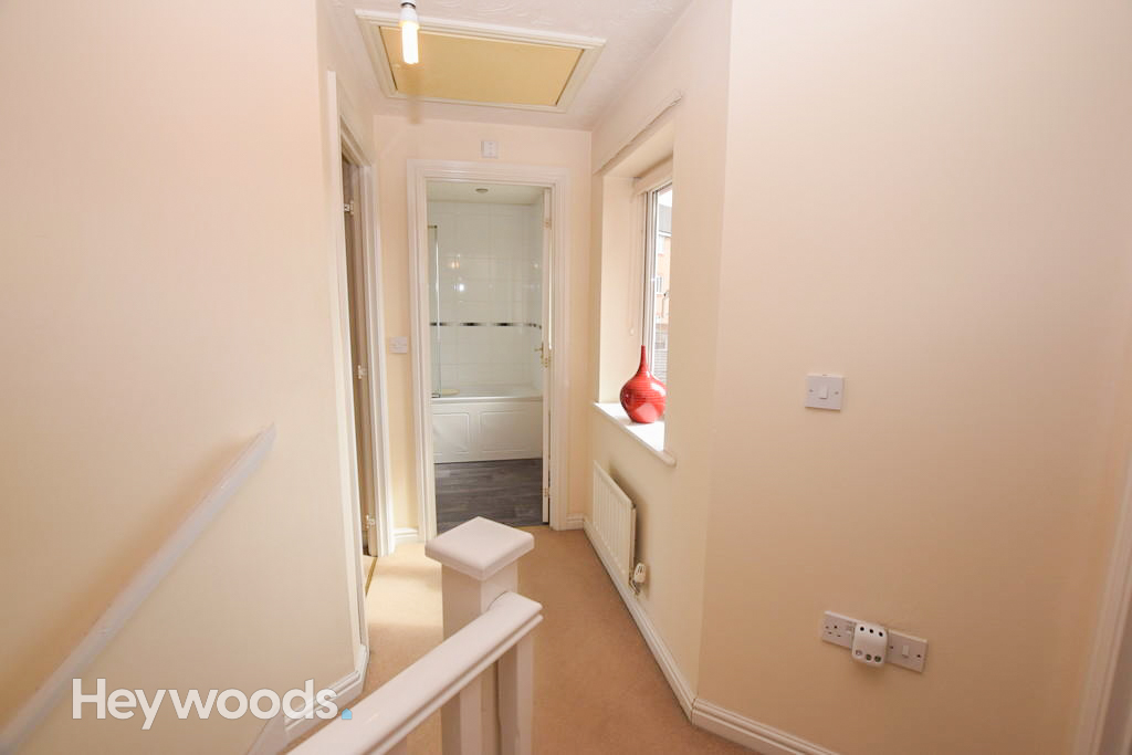 3 bed link detached house for sale in Trent Vale, Stoke-on-Trent  - Property Image 9