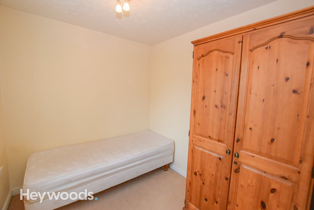 3 bed link detached house for sale in Trent Vale, Stoke-on-Trent  - Property Image 10