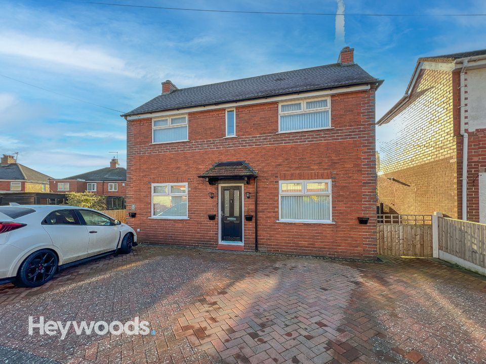 3 bed detached house to rent in Silverdale, Newcastle Under Lyme  - Property Image 1